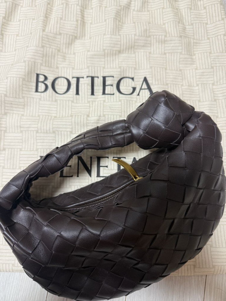 (주말특가)보테가 베네타 조디백 미니 폰단트--2