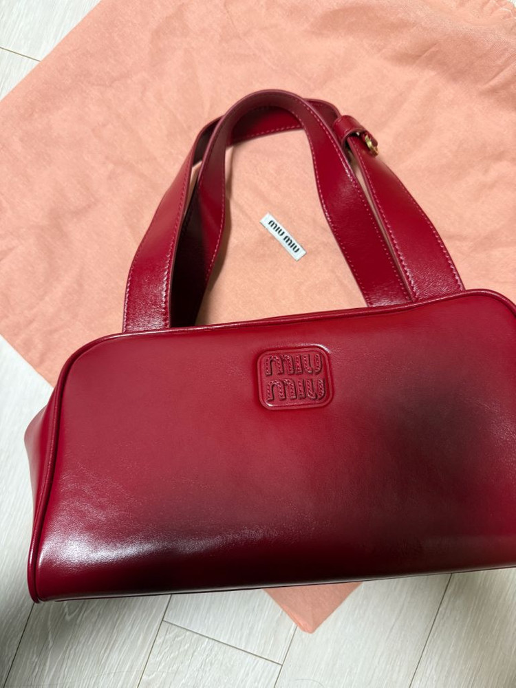 (주말할인)미우미우 루비레드 한정 희소컬러 / 새상품--1