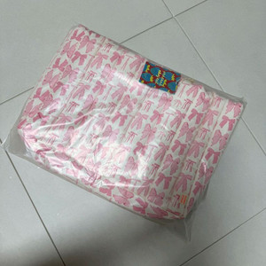 프프 프레젠트프로젝트 리본핑크 쿠션백 판매합니다 이미지