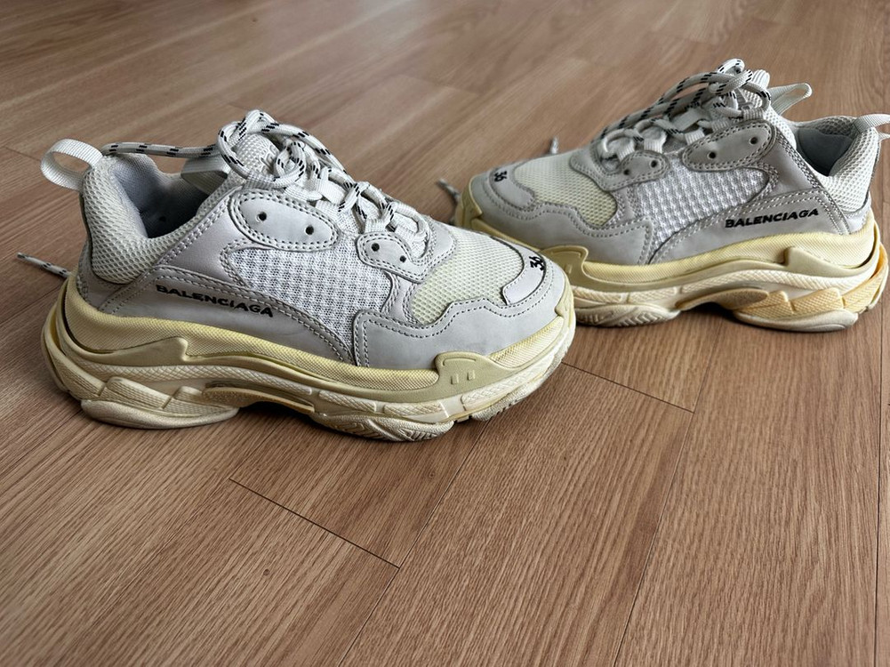 발렌시아가 트리플s 화이트 36 판매 이미지