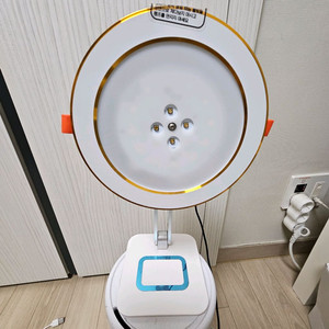 아토피리아 UVB 피부 조사기