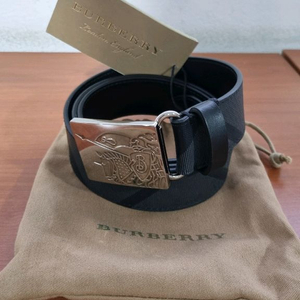 버버리 체크 패턴 벨트 새제품