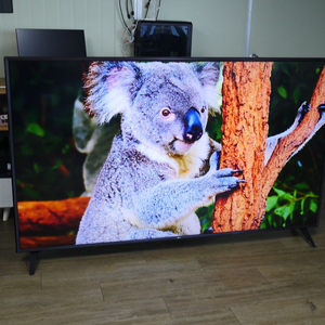 엘지 86인치 4K UHD TV 86UN8570PUC 총1231시간사용