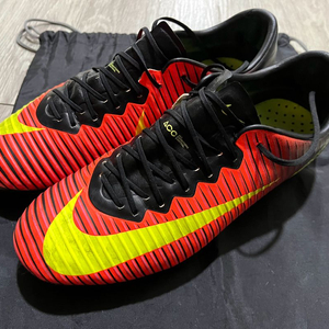 최상급 나이키 머큐리얼 베이퍼11 HG [265] 축구화