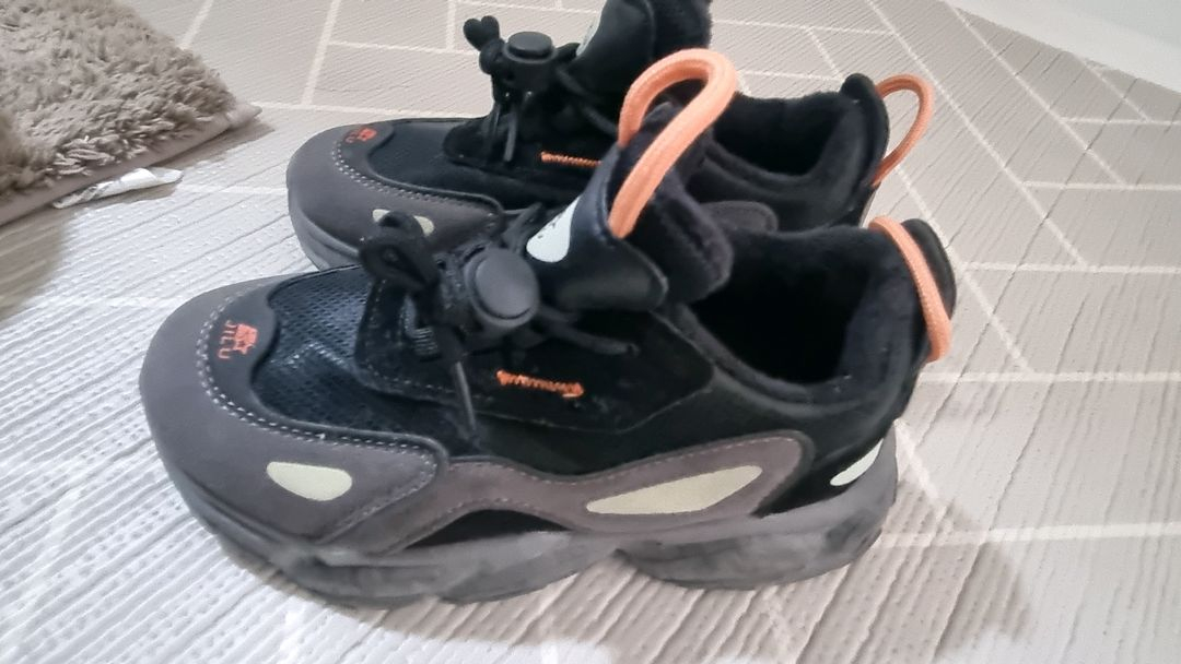 아동 운동화 245--1