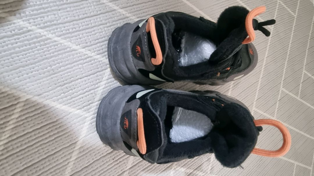 아동 운동화 245--2