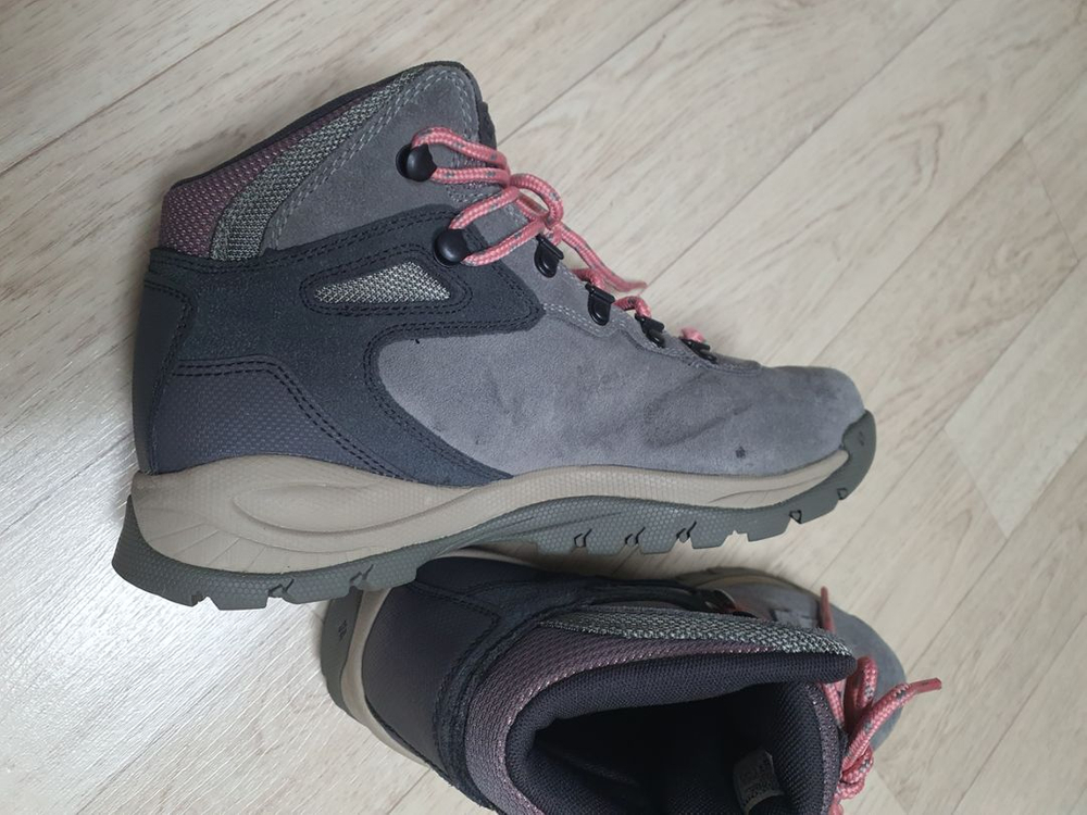 245 콜롬비아 등산화 트레킹화 여성 245 완전깨끗--6