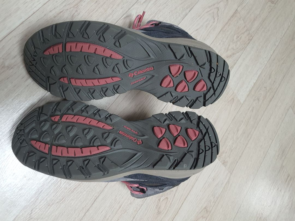 245 콜롬비아 등산화 트레킹화 여성 245 완전깨끗--7