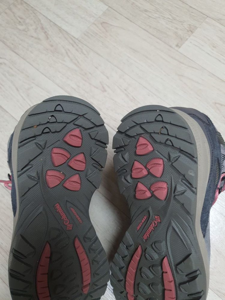 245 콜롬비아 등산화 트레킹화 여성 245 완전깨끗--8