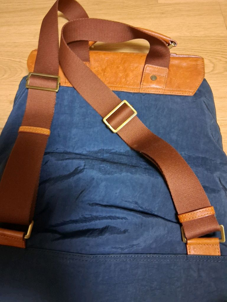 몽삭가죽백팩--3