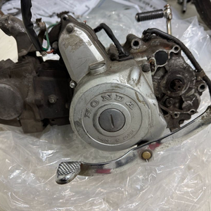 혼다 대림 시티 오토바이 엔진 이미지