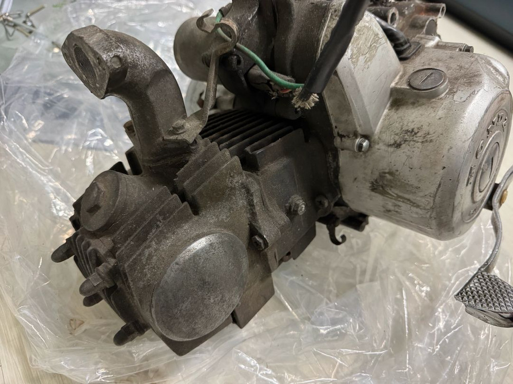 혼다 대림 시티 오토바이 엔진 이미지