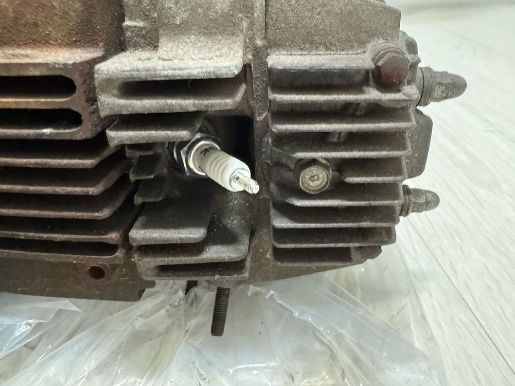 혼다 대림 시티 오토바이 엔진 이미지