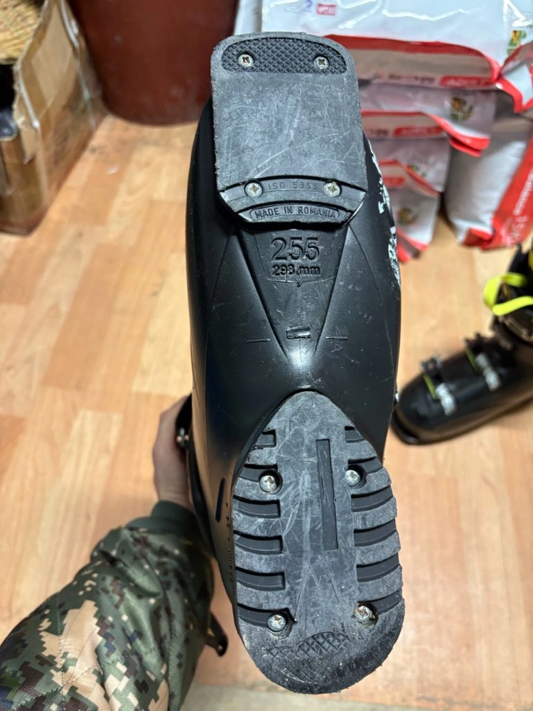 약 25회 전후 착용 로시뇰 스키부츠 255mm(250~260) 플렉스 70 스키장비 스키신발 이미지