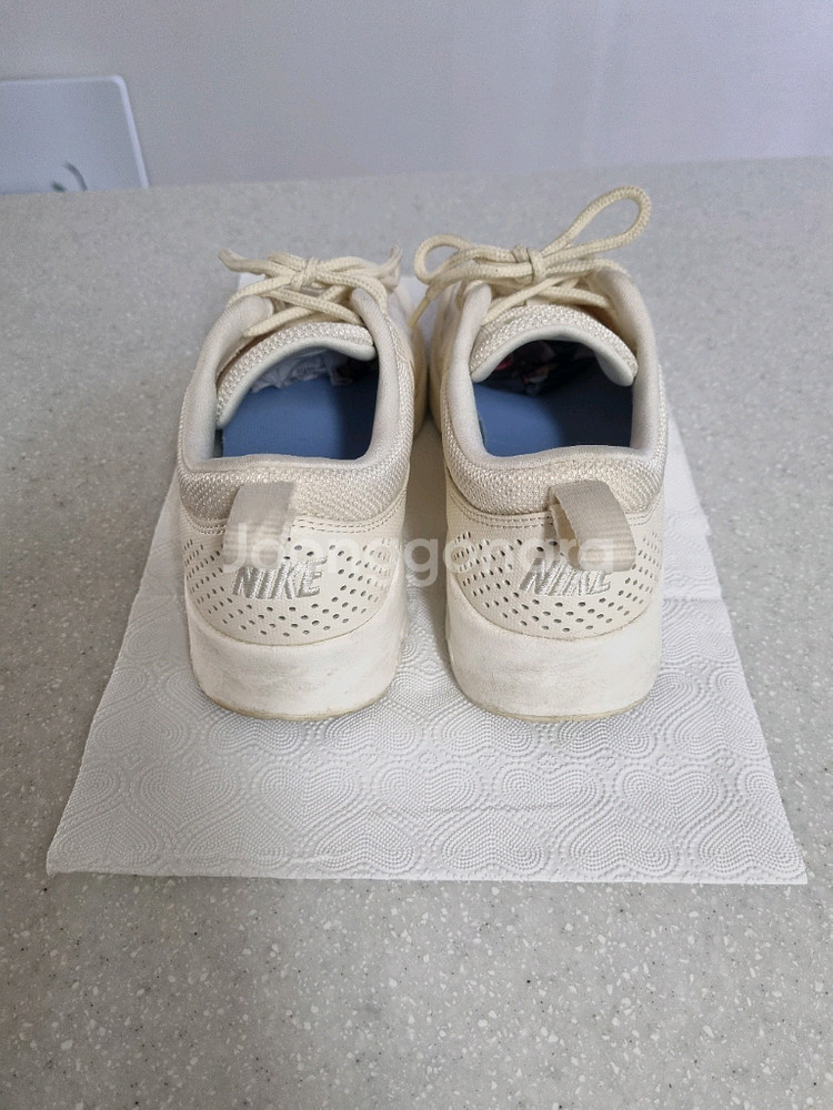 나이키 에어맥스 운동화 230--2