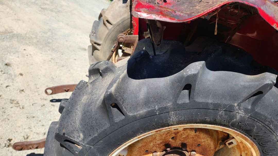 국제 KTE390 39마력 로더 트랙터 트랙트 부품용으로--3