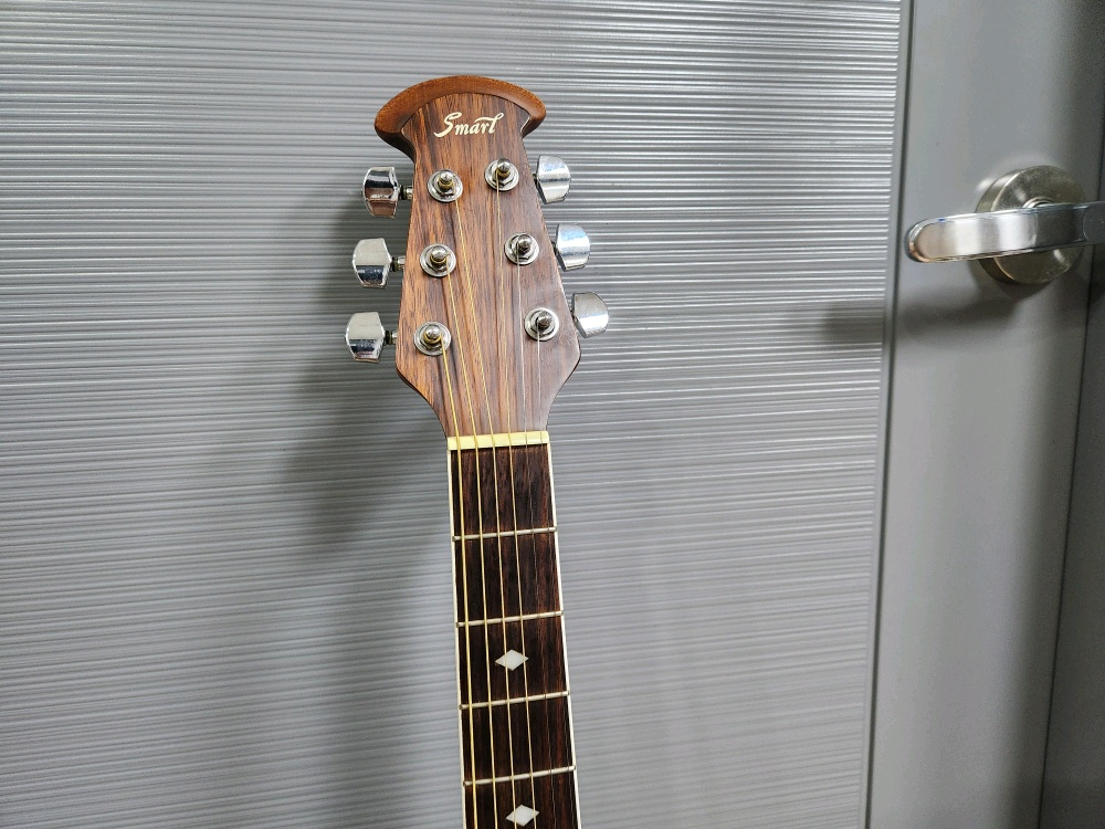 오베이션 통기타 판매 합니다.--3