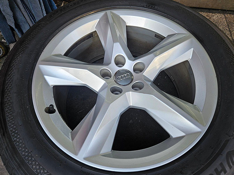 아우디 Q7 순정 정품 19인치 휠타이어 셋트--5