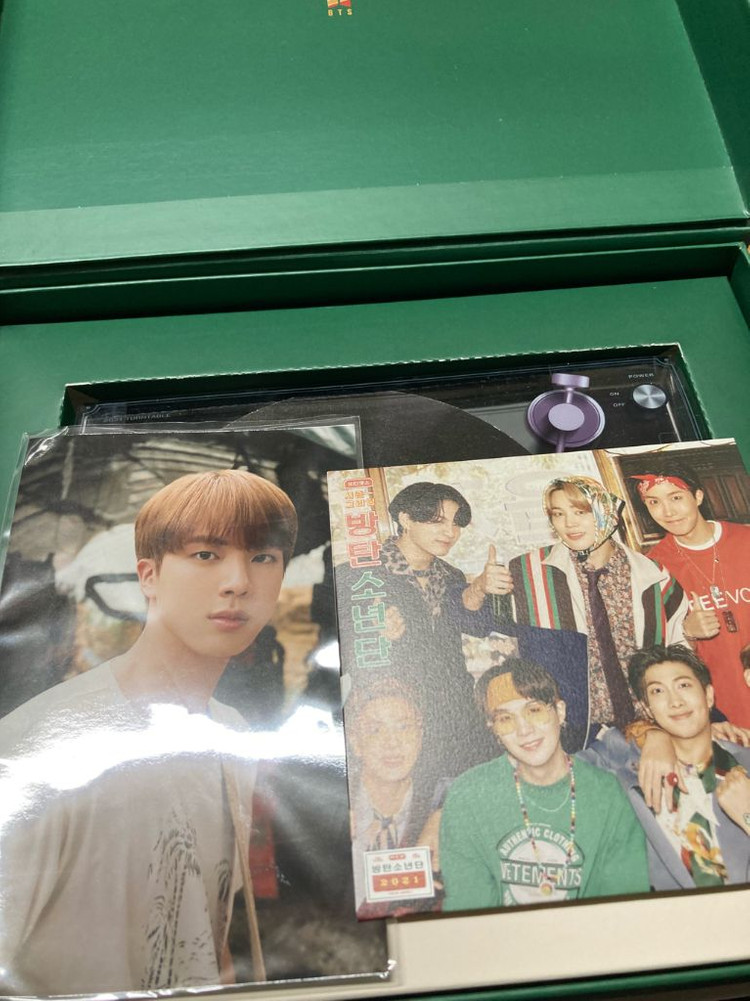 방탄소년단 BTS 2021시즌그리팅 포카석진 이미지