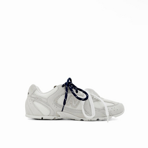 [37.5] 뉴발란스 x 미우미우 530 여성 스웨이드 스니커즈 화이트