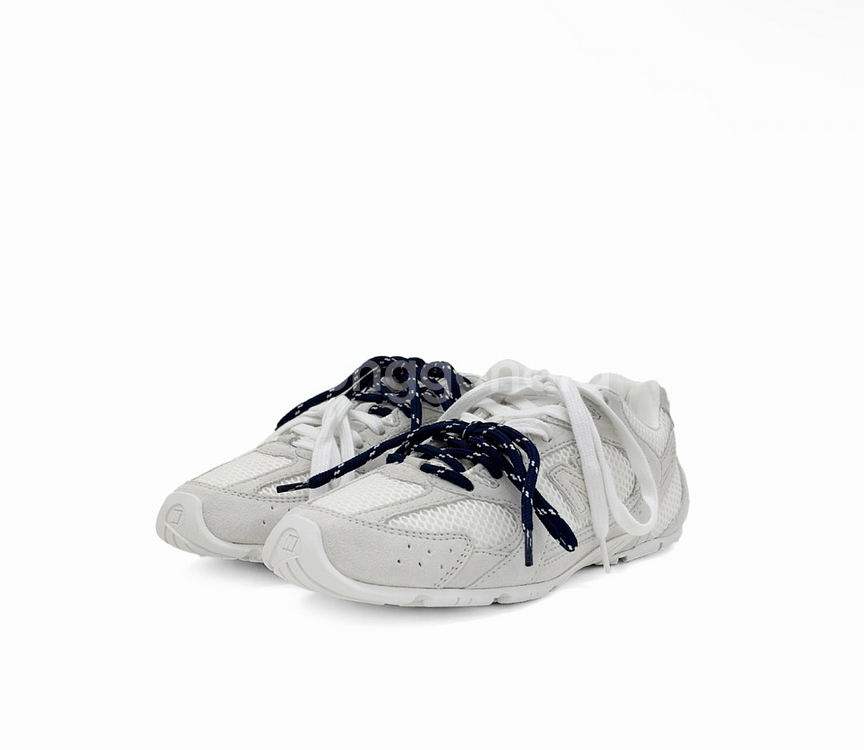 [37.5] 뉴발란스 x 미우미우 530 여성 스웨이드 스니커즈 화이트--2