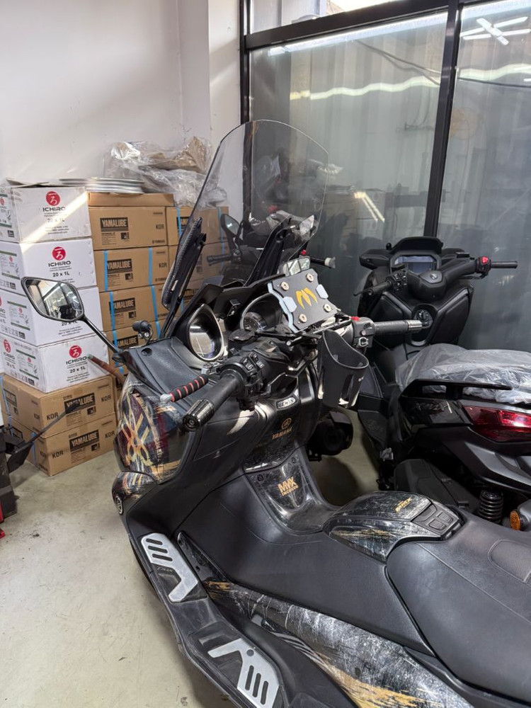 야마하 티맥스 테크맥스 560 이미지