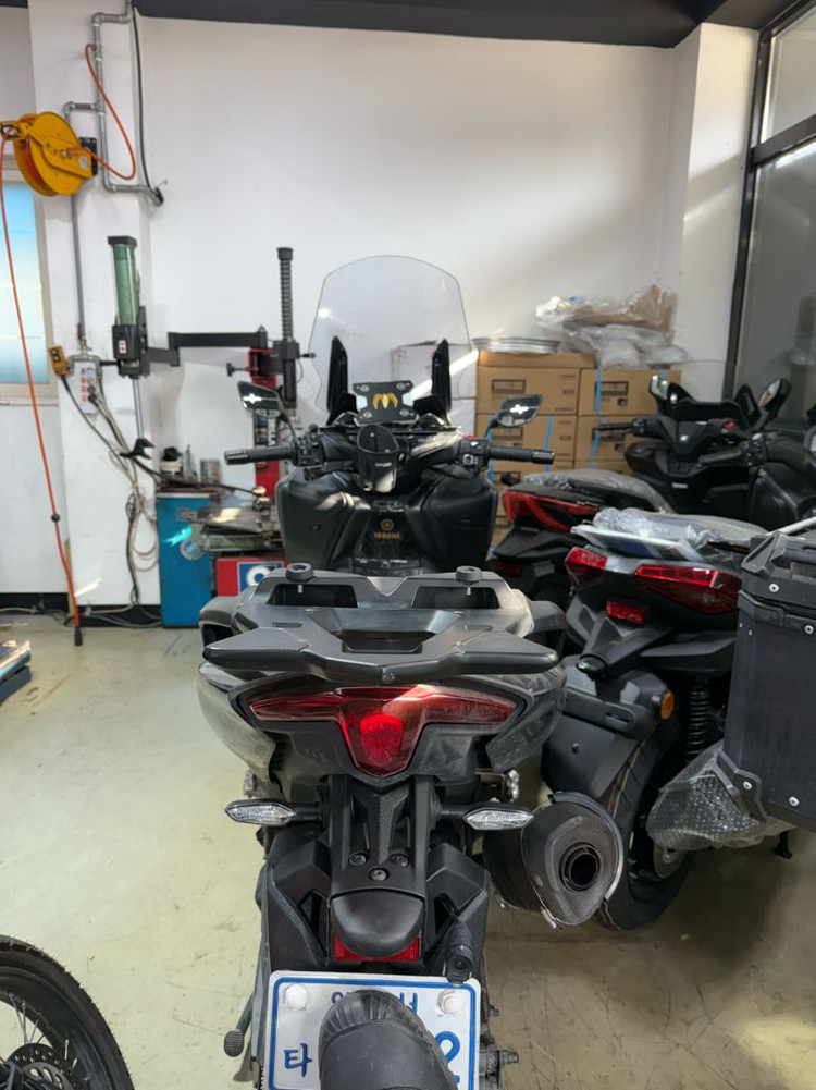 야마하 티맥스 테크맥스 560 이미지