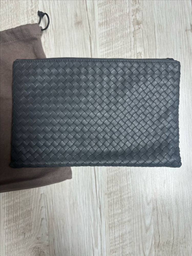 보테가베네타 클러치백--1