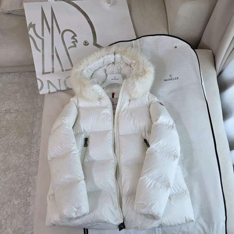 몽클레어 라이체 화이트 3사이즈--0