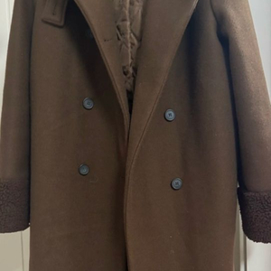 브라운 롱 무스탕