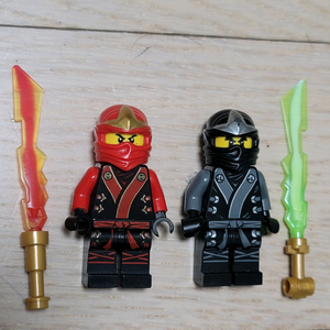 레고 닌자고 기모노 카이+기모노 콜 닌자 미니피규어 2개 일괄