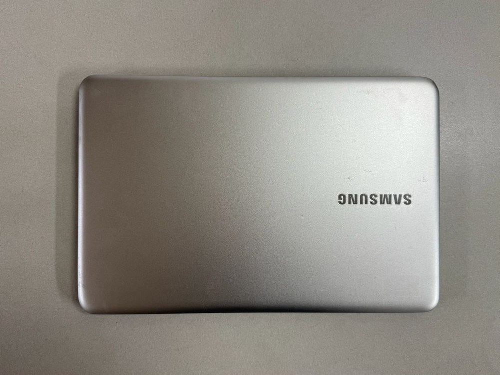 [ 배터리 좋음 ] 15인치 삼성 노트북 NT550XAZ i5- 8250U--3