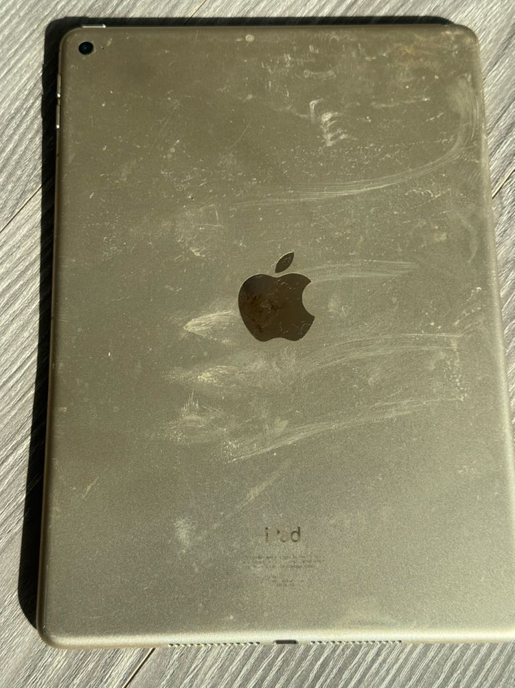 (고장/부품용) 아이패드 에어2 a1566--1