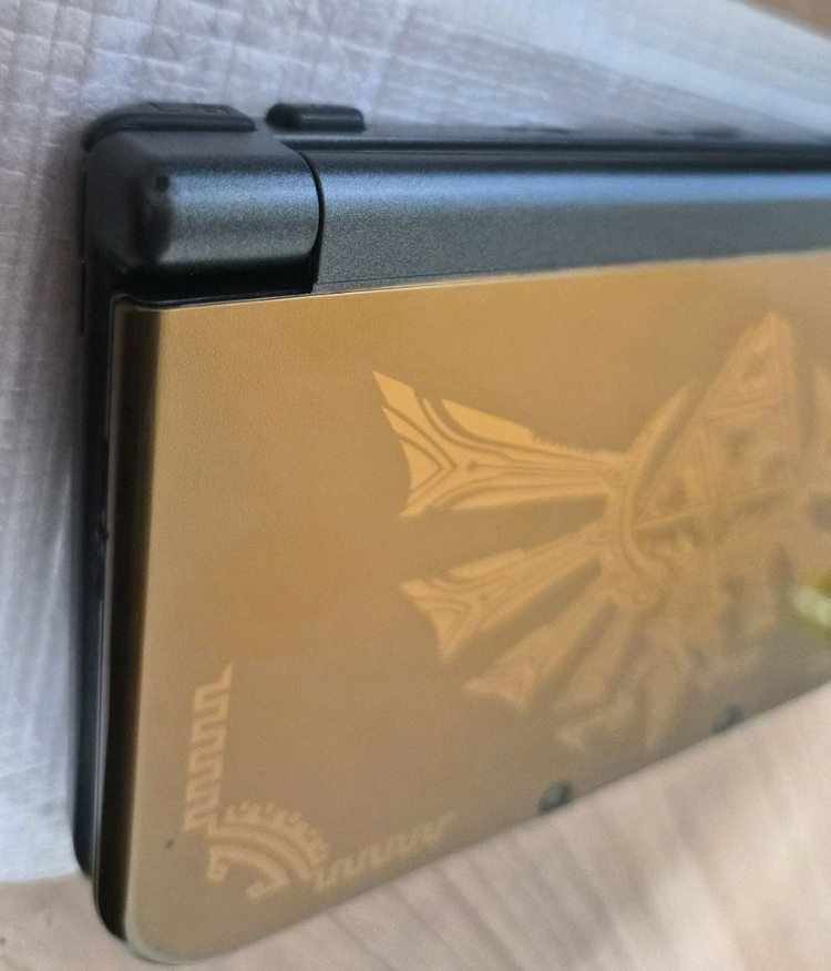 new 3ds ll 하이랄에디션--8