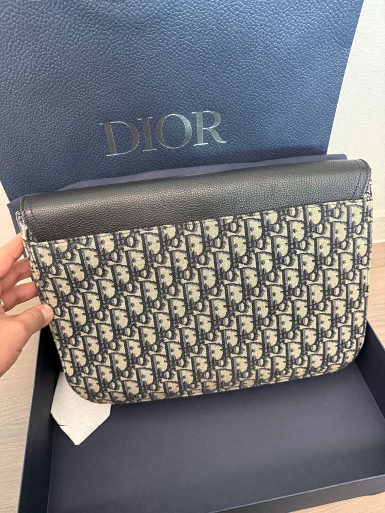 디올 새들 클러치백--1