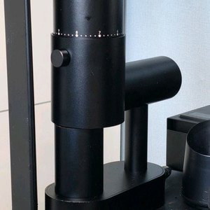 옵션오 라곰 카사(까사) 65cl 커피 전동 그라인더 이미지