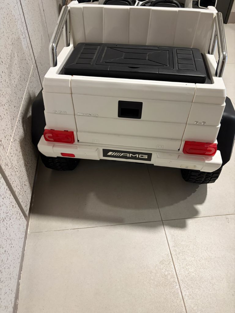 하나토이즈 벤츠 G63 지바겐 유아전동차 급처합니다 이미지