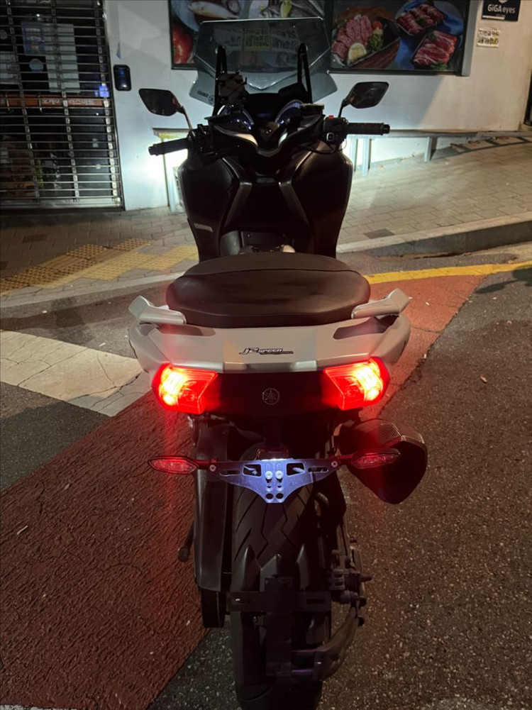 야마하 티맥스530 dx 이미지