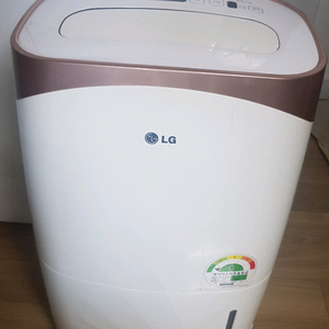 LG 제습기 10L 팝니다