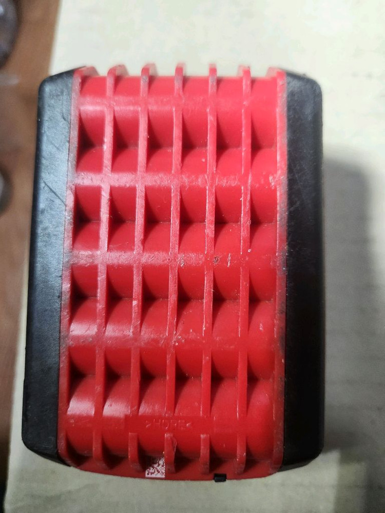 보쉬 6Ah 정품배터리 팝니다 이미지