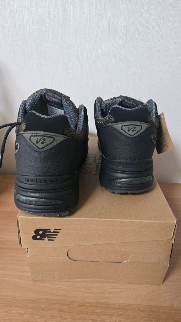 뉴발란스 스톤 991 운동화 이미지