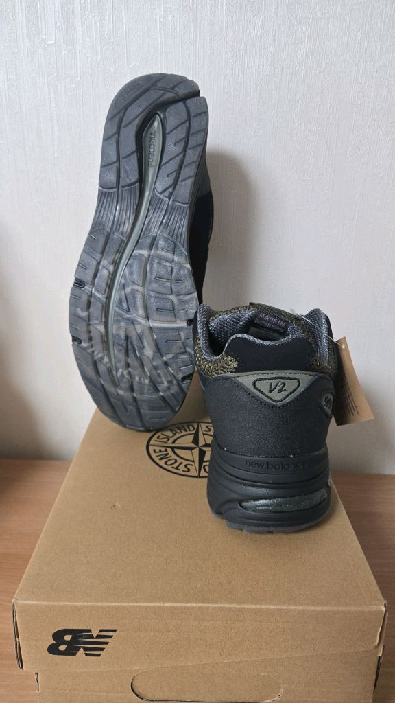 뉴발란스 스톤 991 운동화 이미지