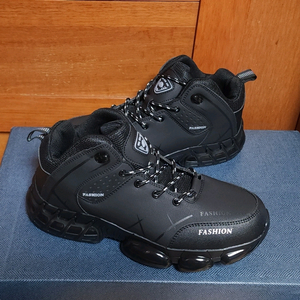 에어 운동화 260 265 새상품 등산화 트레킹화