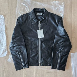 L 100 새제품) 로파이 스테디 싱글 라이더 자켓 비건레더 가죽 블랙