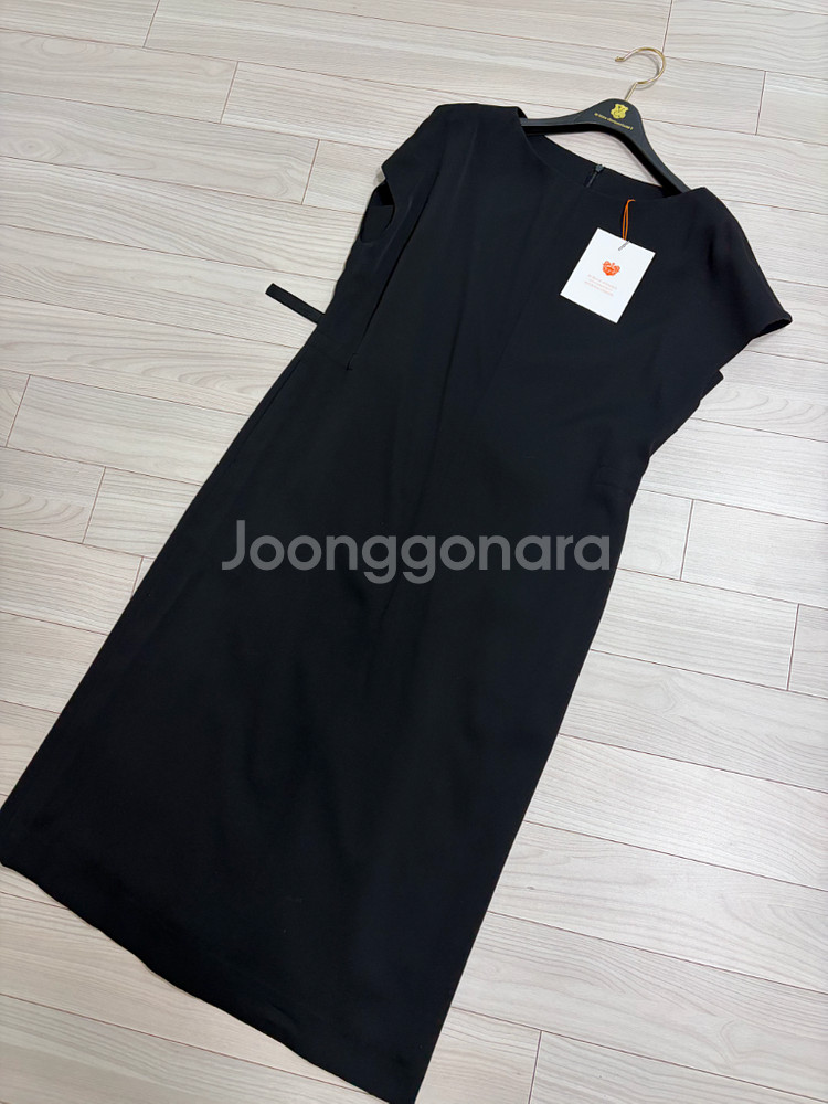 예지스 코스모폴리탄줄라이 원피스 새제픔--1