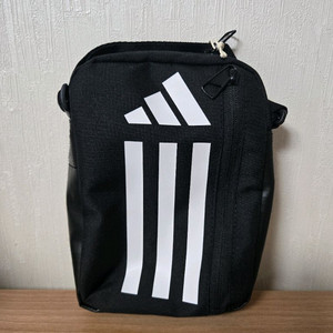 아디다스 에셀셜 미니 크로스백