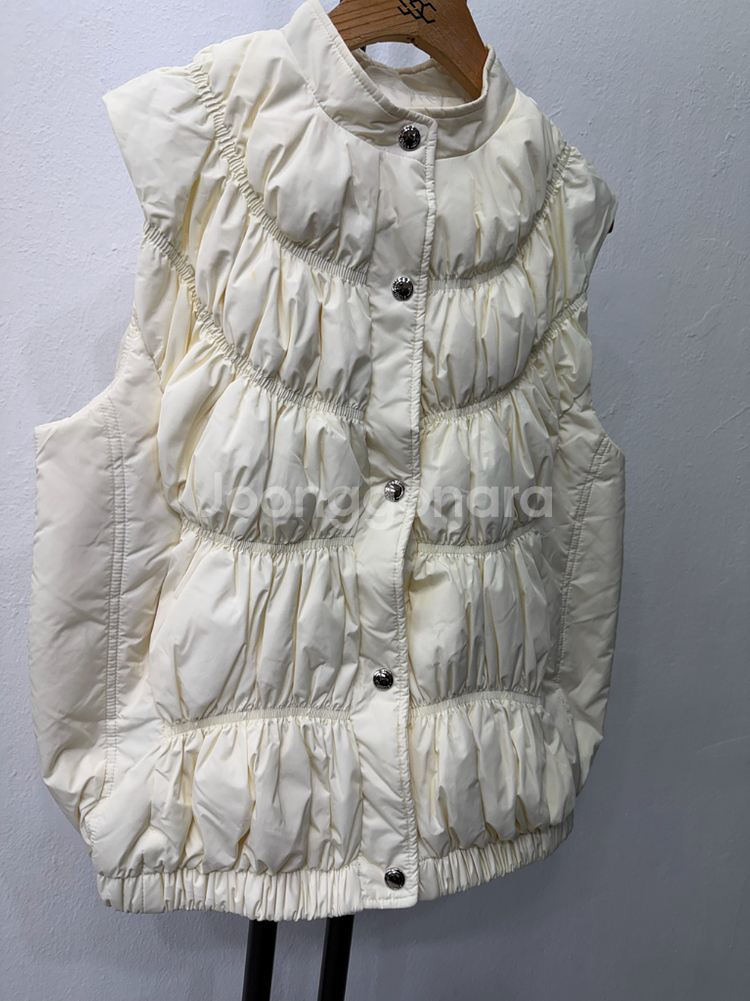 정품) chloe 끌로에 여성 패딩조끼 M--1