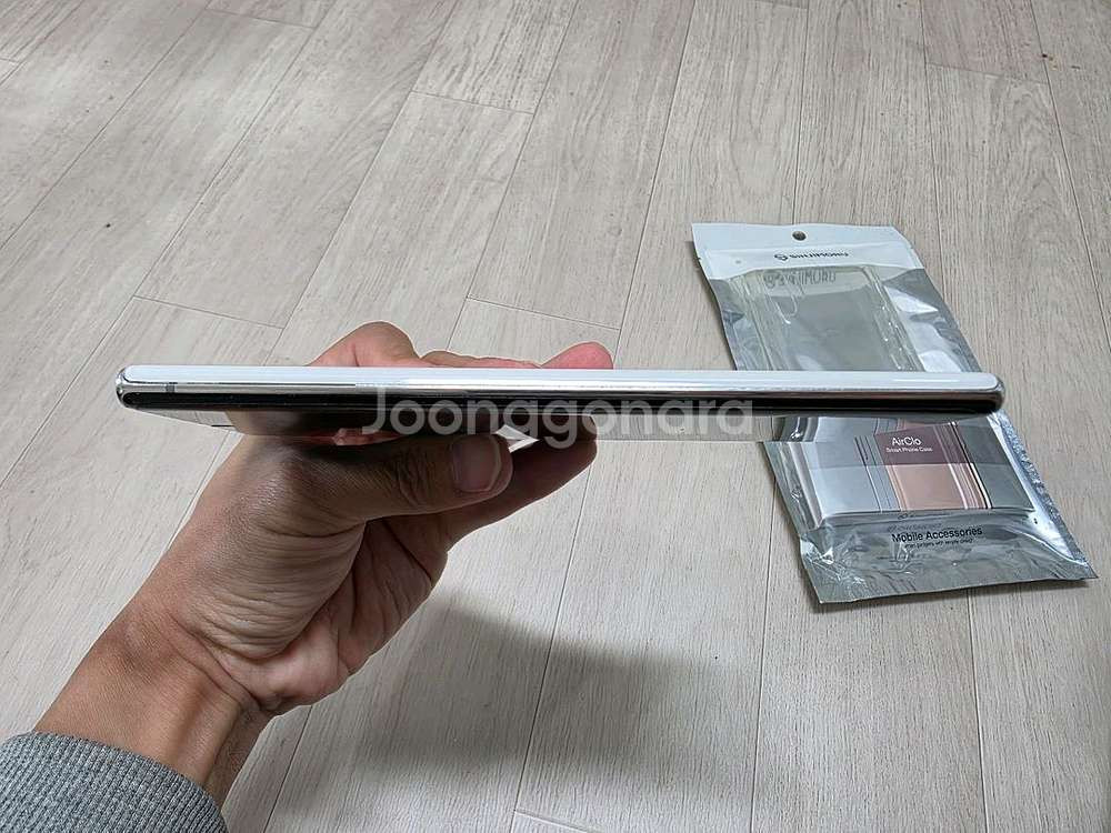 갤럭시노트10플러스 화이트 이미지