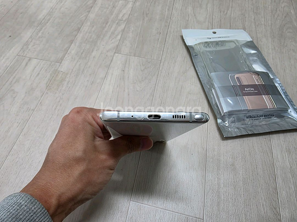 갤럭시노트10플러스 화이트 이미지