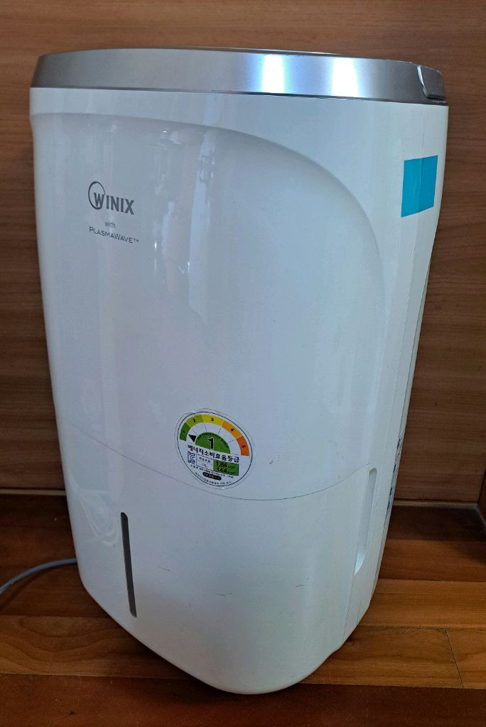 위닉스 15리터 대용량 제습기--5